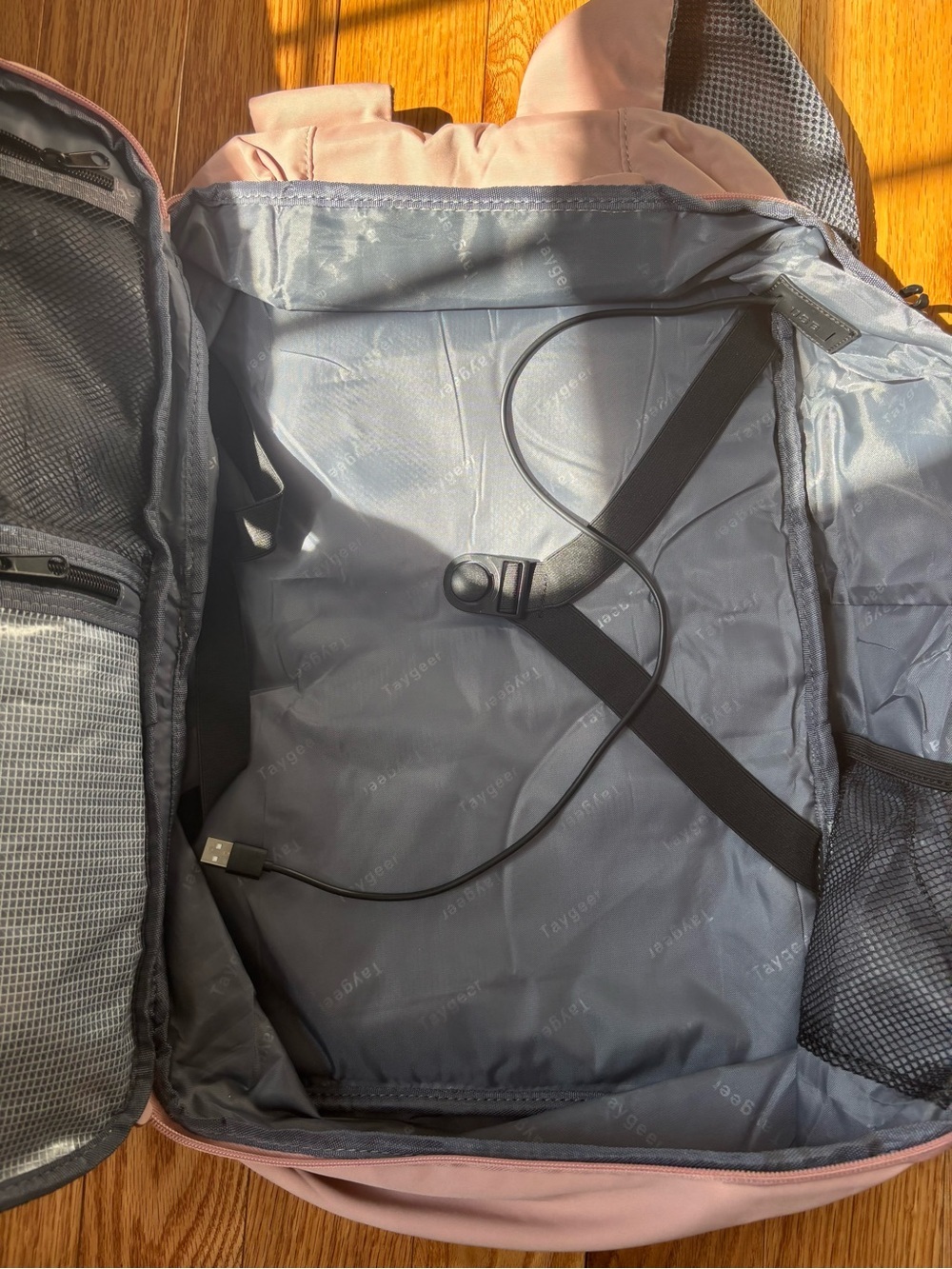 Taygeer Travel Backpack for Women, Carry On Backpack - Picture 2 of 4